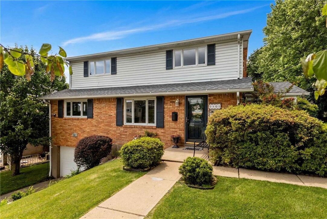 Property Photo: 1801 McCully Rd PA 15234