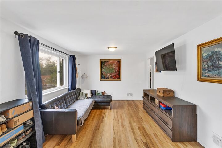 Property Photo:  3512 Wallace Dr  PA 15227 