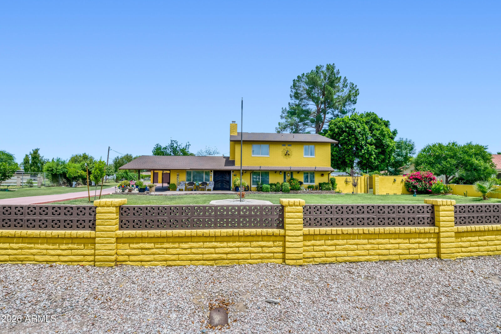 Property Photo: 6546 W Surrey Avenue AZ 85304