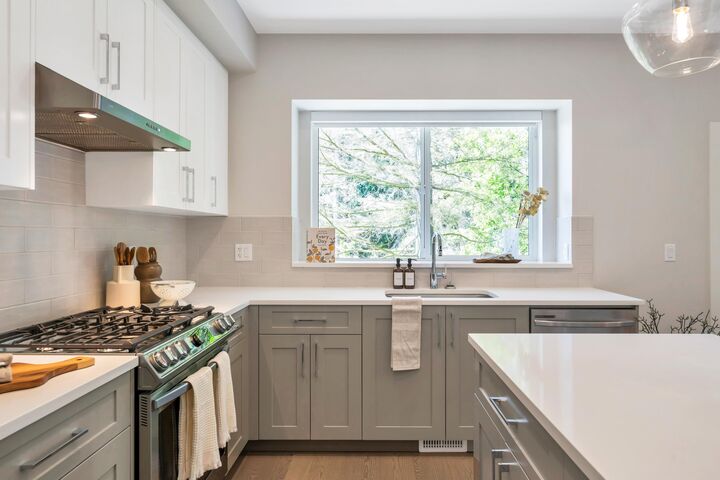 Property Photo:  1833 165A Street 124  BC V3Z 9N3 