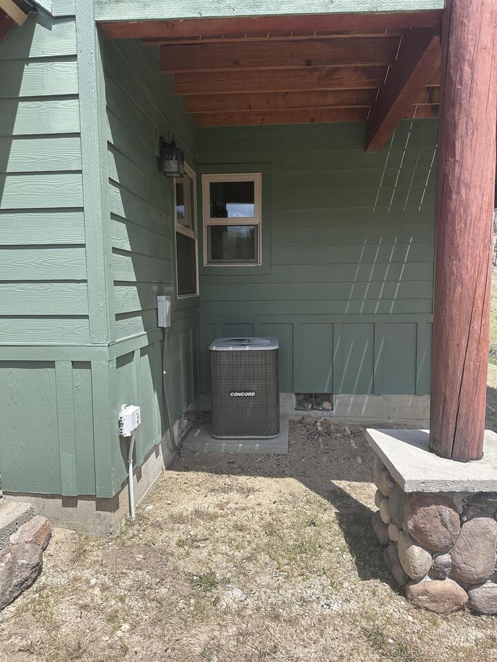 Property Photo: 65 Dustin Road ID 83671