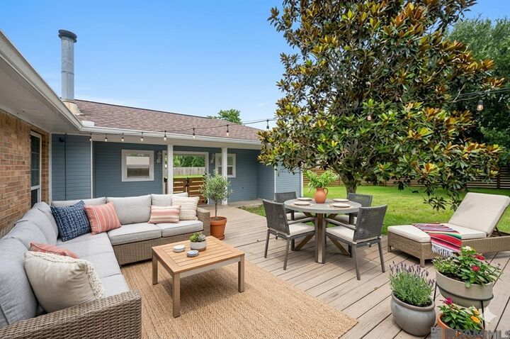 Property Photo:  15013 Point Chenier Ave  LA 70817 
