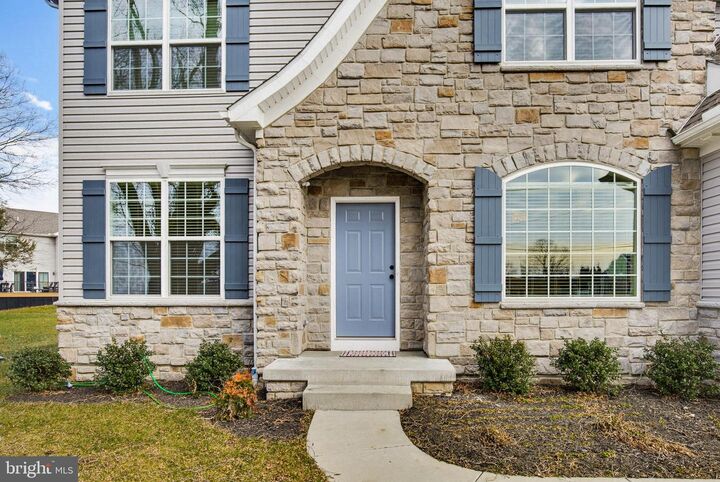 Property Photo:  1525 Village Road  PA 17579 