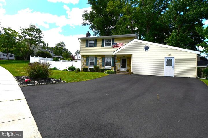 Property Photo:  403 Bruce Road  PA 19053 