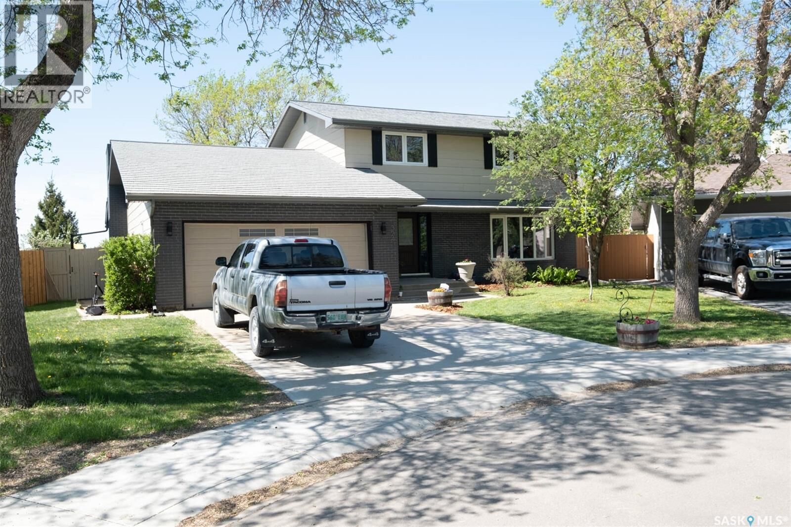 Property Photo:  Road 324 Lockwood Road  SK S4S 6E2 