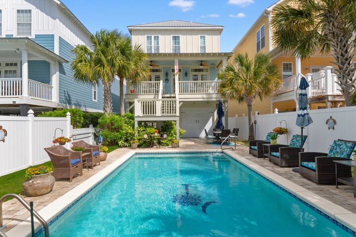 Property Photo:  1605 N Dogwood Dr.  SC 29575 