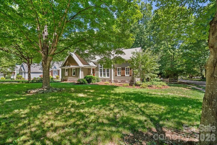 Property Photo: 9037 Willow Trace Court NC 28078