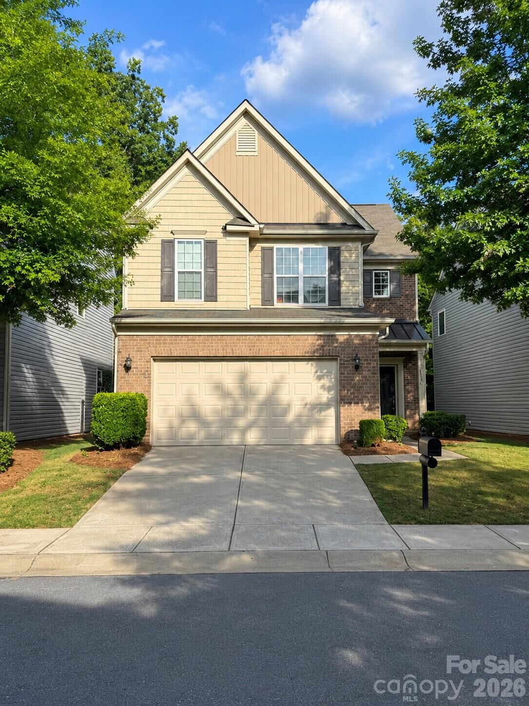Property Photo:  5122 Mount Clare Lane  NC 28210 