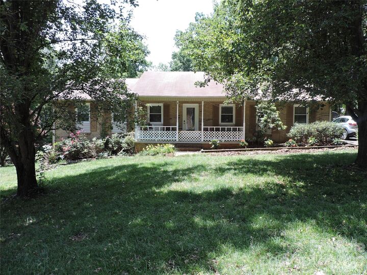 Property Photo: 523 Boxwood Street NC 38638