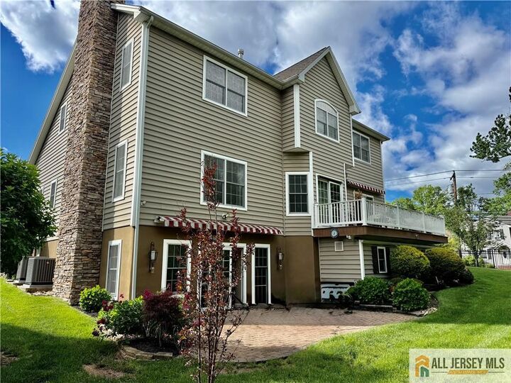 Property Photo: 1 Hartman Court NJ 07066