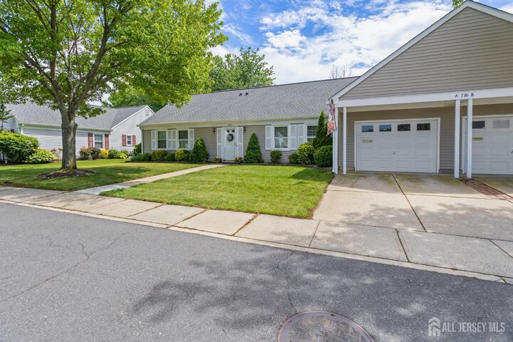 Property Photo: 716 Victoria Court A NJ 08831
