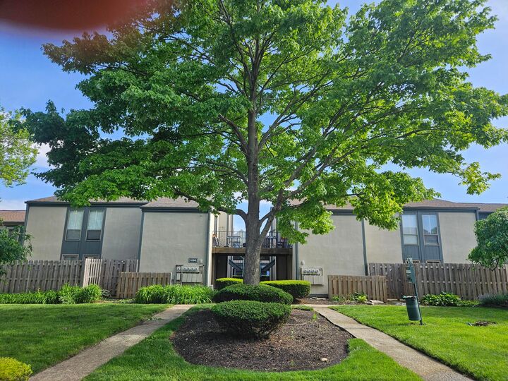 Property Photo:  1088 S Merrimar S Circle  OH 43220 