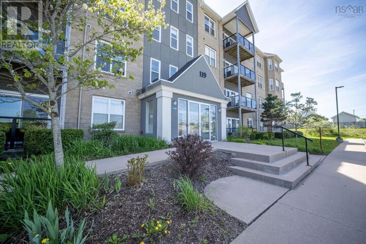 119 Walker Avenue 404 — photo 1