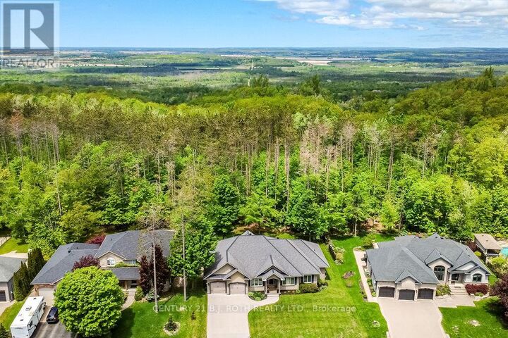 Property Photo: 33 Reilly'S Run ON L0L 1Y3