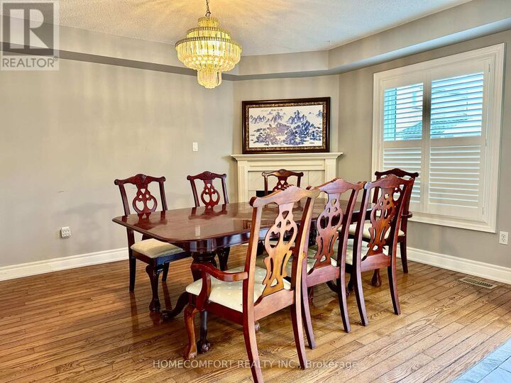 Property Photo: 29 Sophia Road Main Fl ON L3S 3Y5