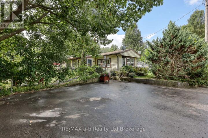 Property Photo:  746112 Township 4 Road 26  ON N4S 7V9 
