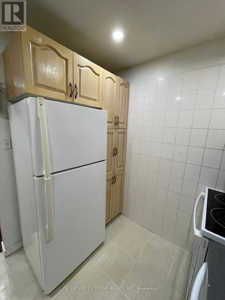 Property Photo: 371 Orton Park Road 97 ON M1G 3V1