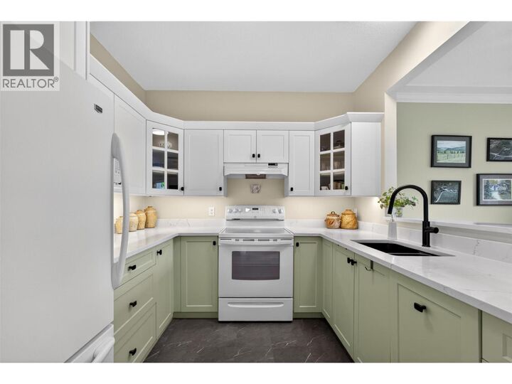 Property Photo: 877 Klo Road 106 BC V1Y 9R1