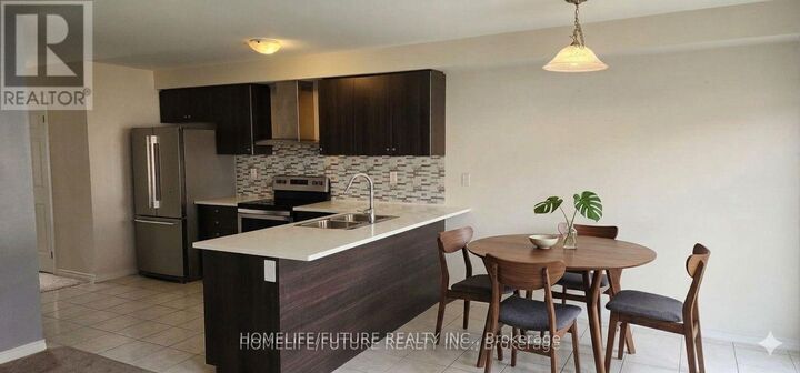 Property Photo: 33 Cole Crescent ON N3T 0P4