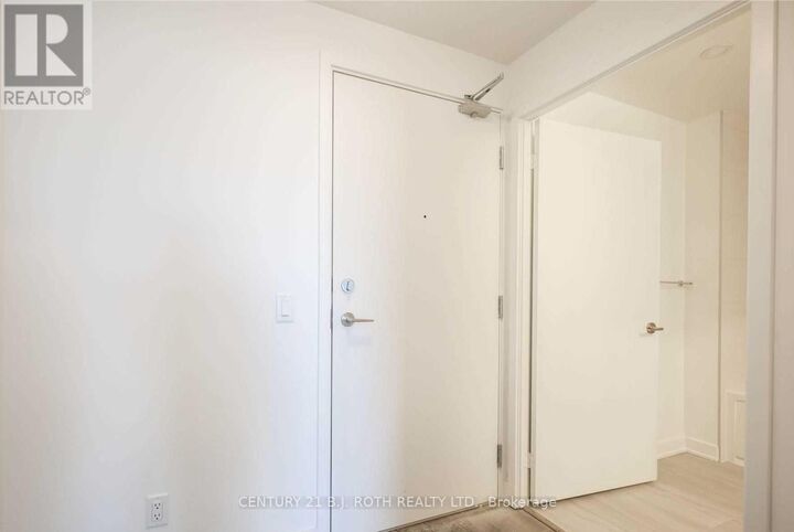 Property Photo: 681 Yonge Street North 201 ON L9J 0K1