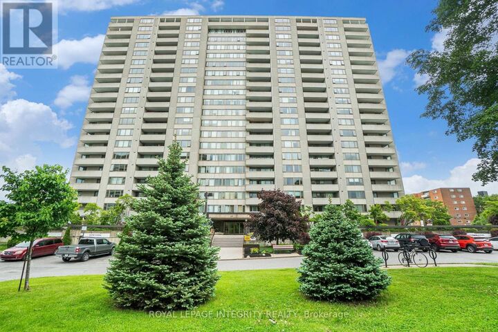 Property Photo: 2625 Regina Street 1708 ON K2B 5W8