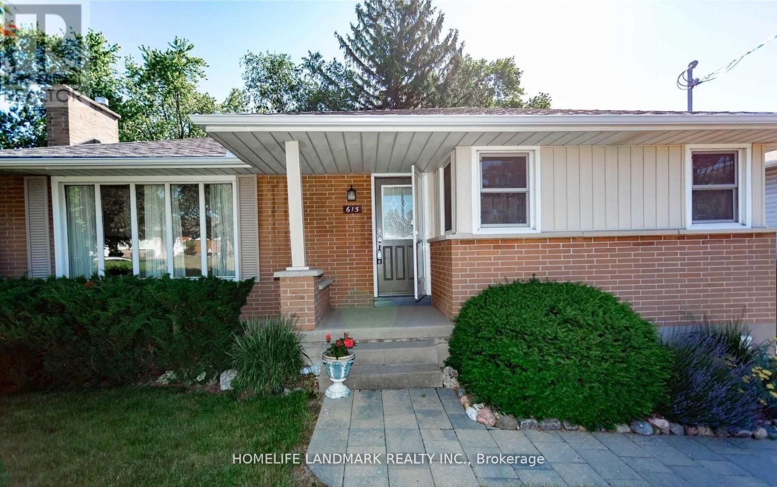Property Photo: 615 Gibbons Street Basemnt ON L1J 4Z7