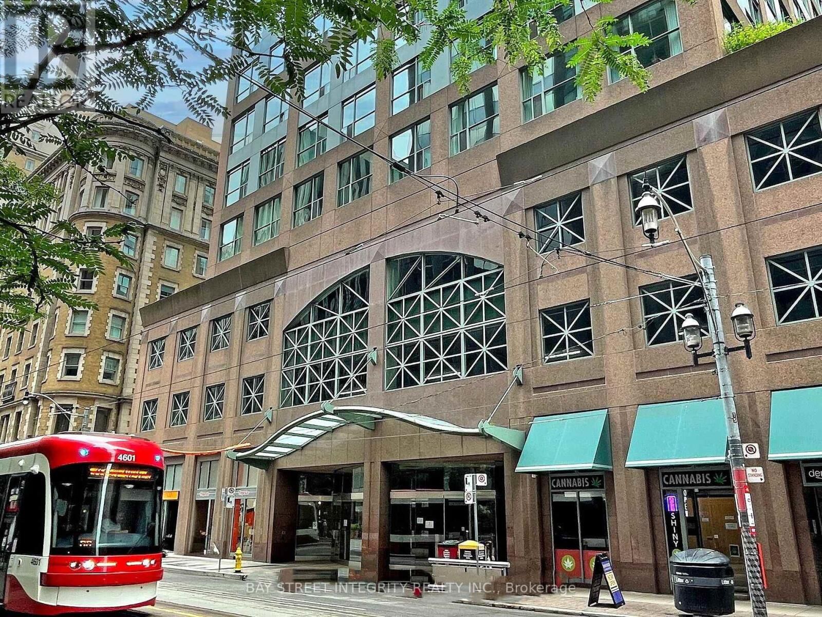 Property Photo: 7 King Street East 917 ON M5C 1B2