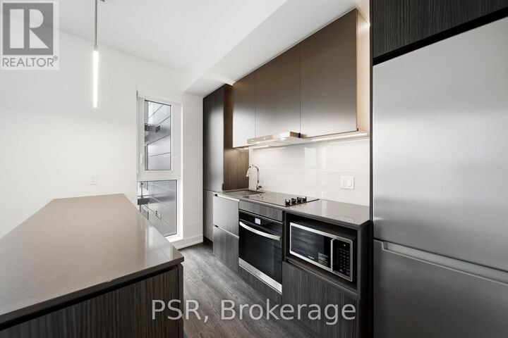 Property Photo: 70 Ordnance Street 2006 ON M6K 0G9