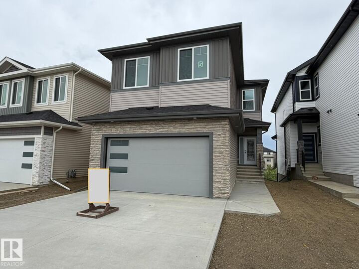 Property Photo: 5 Axelwood Crescent AB T7X 4G4