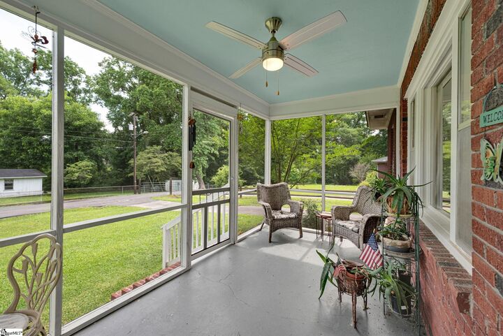 Property Photo:  102 Graham Street  SC 29654 