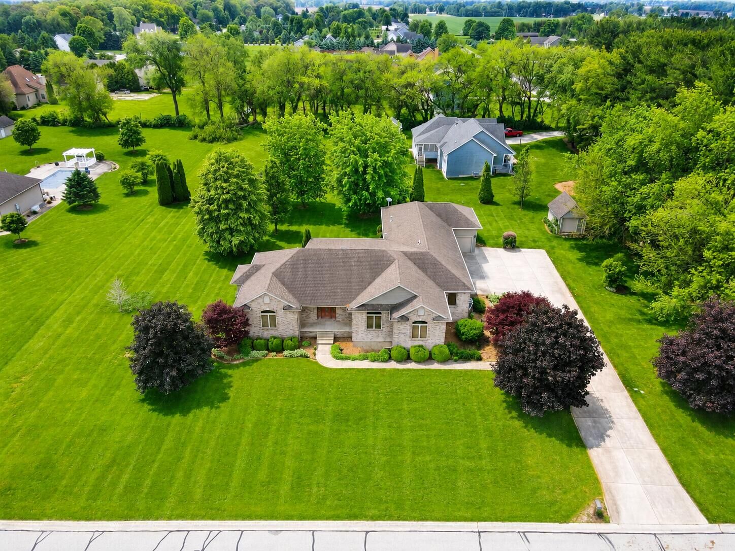 Property Photo:  404 Amy Rose Lane  IN 46383 