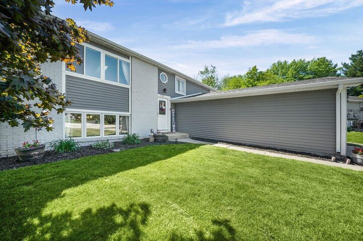 Property Photo:  3160 Westwind Court  IN 46307 