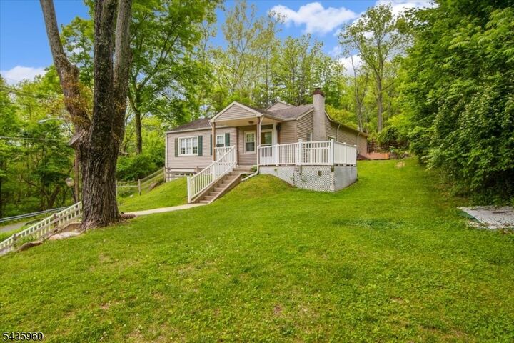 Property Photo:  16 High St  NJ 07825 