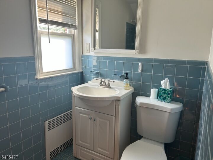 Property Photo:  2060 Mountain Ave  NJ 07076 