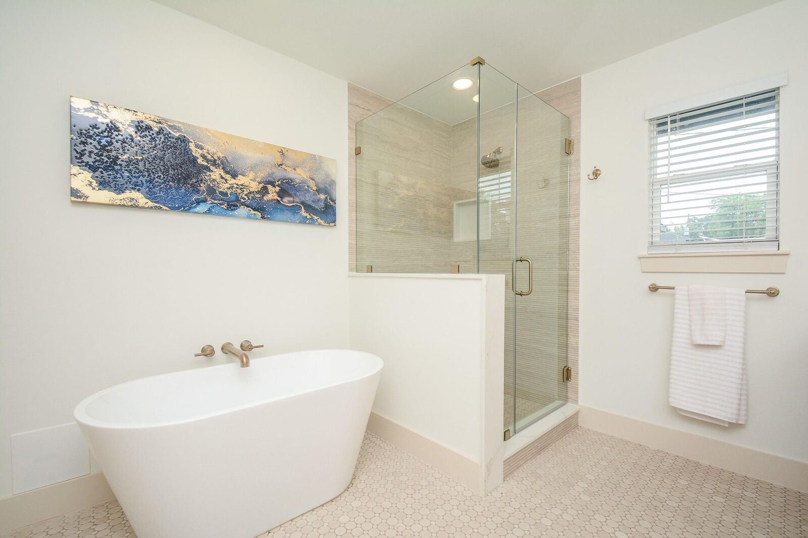 Property Photo: 6214 Yarwell Drive TX 77096