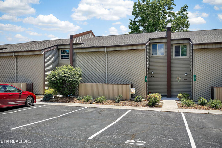 Property Photo:  65 Lakeshore Terrace 22  TN 38558 