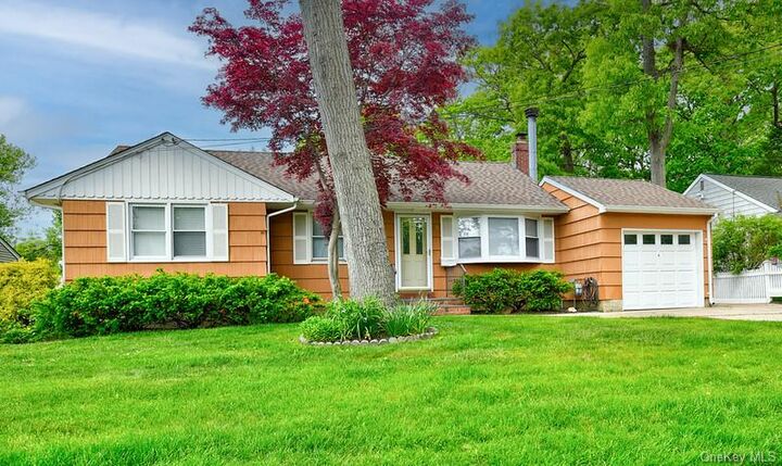 Property Photo: 18 Bailey Avenue NY 11702