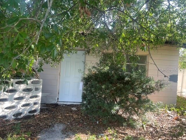 Property Photo:  547 75th Avenue N  FL 33702 