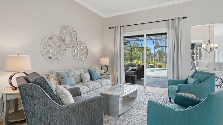 Property Photo:  7117 Dornough Lane  FL 34202 
