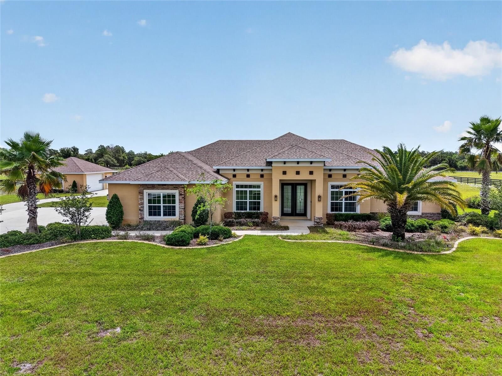 Property Photo:  35542 Seneca Reserve Drive  FL 32736 