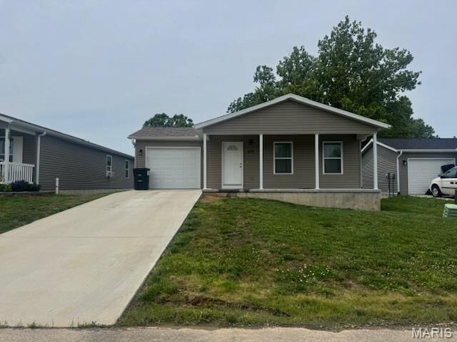 Property Photo: 479 Southview Drive MO 63755