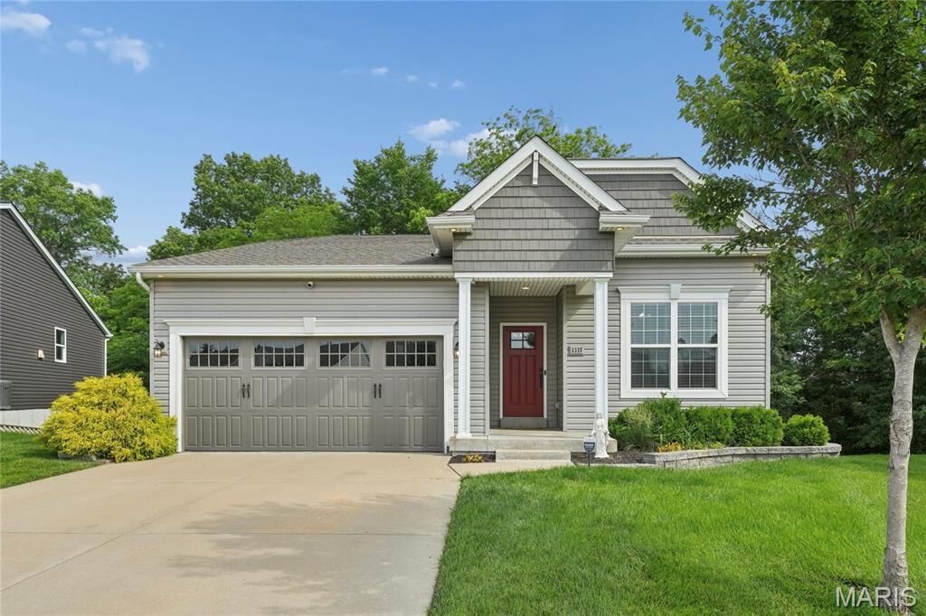 Property Photo:  1117 River Oak Court  MO 63366 