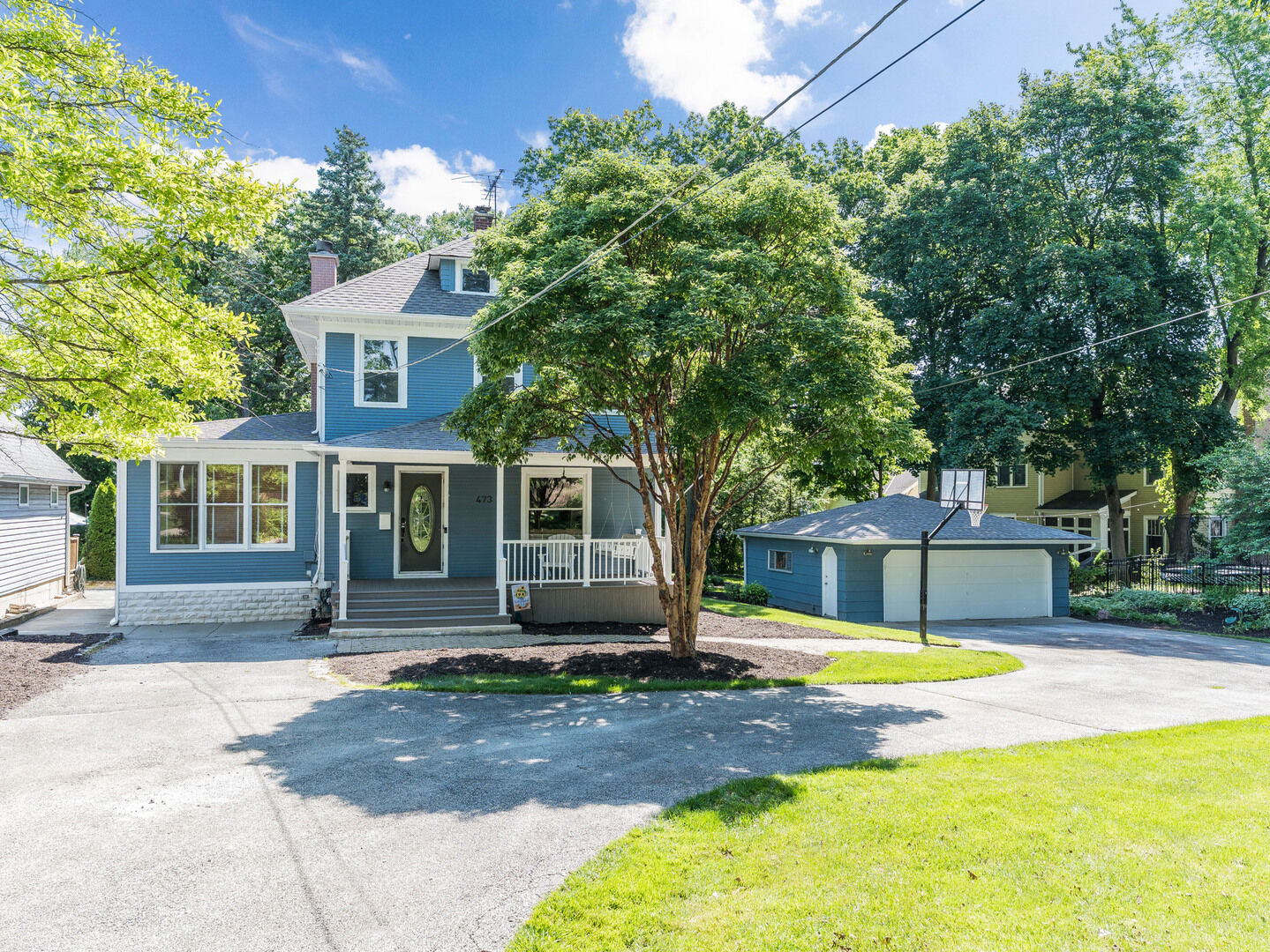 Property Photo:  473 N Montclair Avenue  IL 60137 