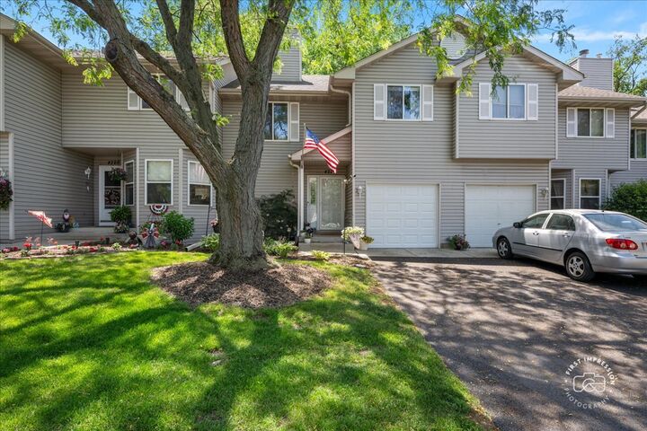 Property Photo:  4228 Caribou Court  IL 60431 