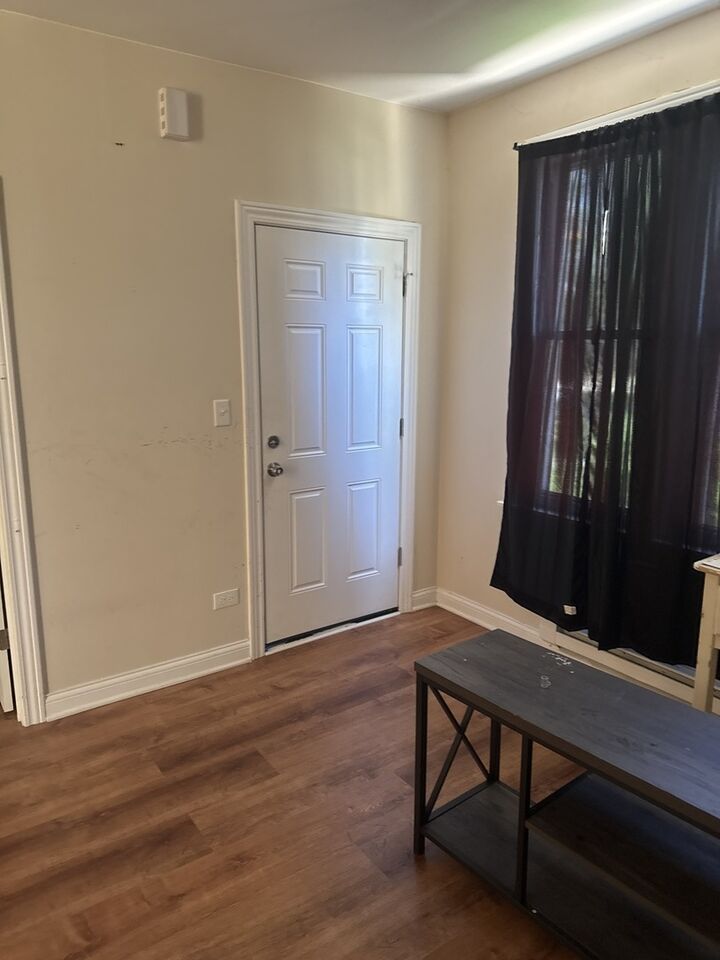 Property Photo: 5026 S Rockwell Street IL 60632