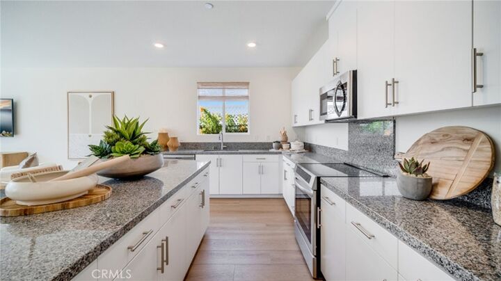 Property Photo:  309 Deer Lake Way  CA 92570 