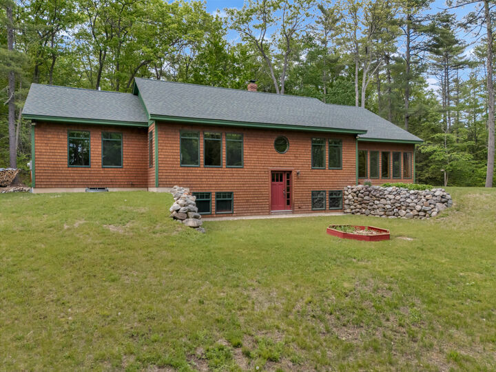 Property Photo: 75 Wardens Way ME 04076