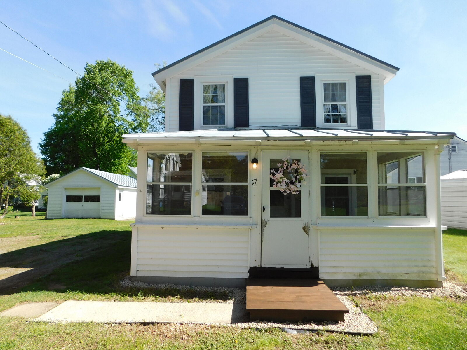 Property Photo: 17 James Street ME 04920