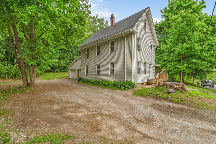 Property Photo:  26 Island Avenue  ME 04473 