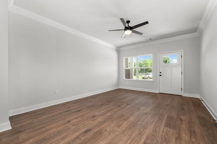 Property Photo: 605 Rohan Drive TN 37129